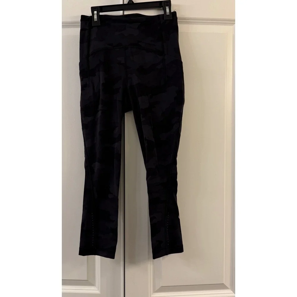 Lululemon‎ Align HR Crop 21 Camo Black Gray Leggings Size 4 Workout
